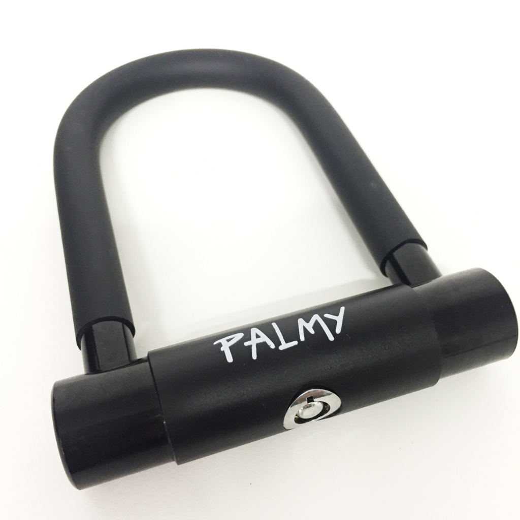 PALMY(パルミー) アルミシャックルロックの破損前の製品全体写真