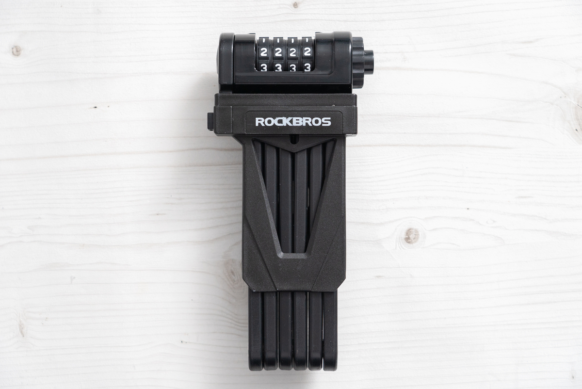 ROCKBROSのブレードロック4桁ダイヤル式をの破損前の製品全体写真